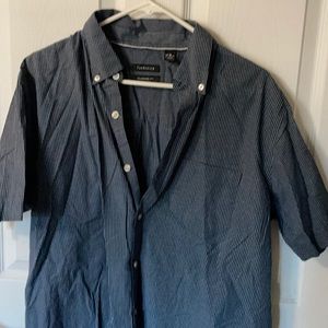 Short sleeved, blue/white plaid button up